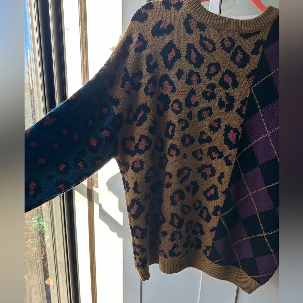 Uo Sweater - image 7